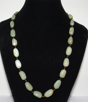 Jew2535 China Nature Hetian Jade White and Green Beads Hand Made Necklace Pendants
Jew2535 China Nature Hetian Jade White and Green Beads Hand Made Necklace Pendants