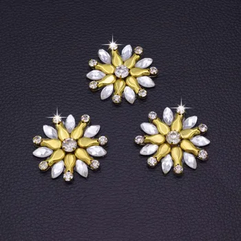 10pcs 3.6cm Iron on Rhinestone Patch appliques decorate for Shirt Jeans Bridal Dress Hot fix Metal Clothing Accessory Gold plat
10pcs 3.6cm Iron on Rhinestone Patch appliques decorate for Shirt Jeans Bridal Dress Hot fix Metal Clothing Accessory Gold plat