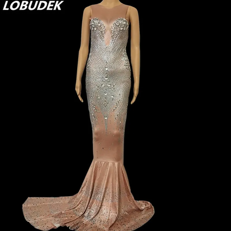 Female Glass Rhinestones Long Dress Mermaid dress Occident Bar Nightclub Singer Star Party Celebration sexy performance Costumes
Female Glass Rhinestones Long Dress Mermaid dress Occident Bar Nightclub Singer Star Party Celebration sexy performance Costumes