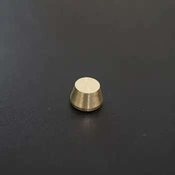 9*7*12mm Pure Brass Screw Stud Head Solid Brass Nail Leather Screw Rivet Chicago Button For DIY Leather Decoration
9*7*12mm Pure Brass Screw Stud Head Solid Brass Nail Leather Screw Rivet Chicago Button For DIY Leather Decoration
