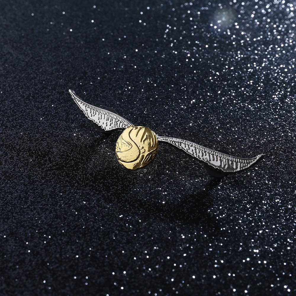 DEATH EATERS Golden Snitch Ball Metal Badge Pin Brooch with Wings The Deathly Hallows Costume Accessory Two Pins
DEATH EATERS Golden Snitch Ball Metal Badge Pin Brooch with Wings The Deathly Hallows Costume Accessory Two Pins