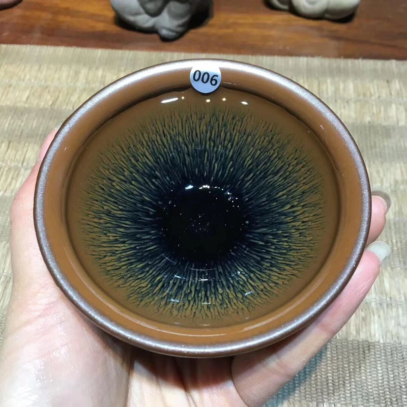 Jianzhan Tenmoku Tea Cup Japanese Porcelain JIAN WARE 'GOLDEN FUR' Tea Bowl Diameter 12cm 7cm Height
Jianzhan Tenmoku Tea Cup Japanese Porcelain JIAN WARE 'GOLDEN FUR' Tea Bowl Diameter 12cm 7cm Height