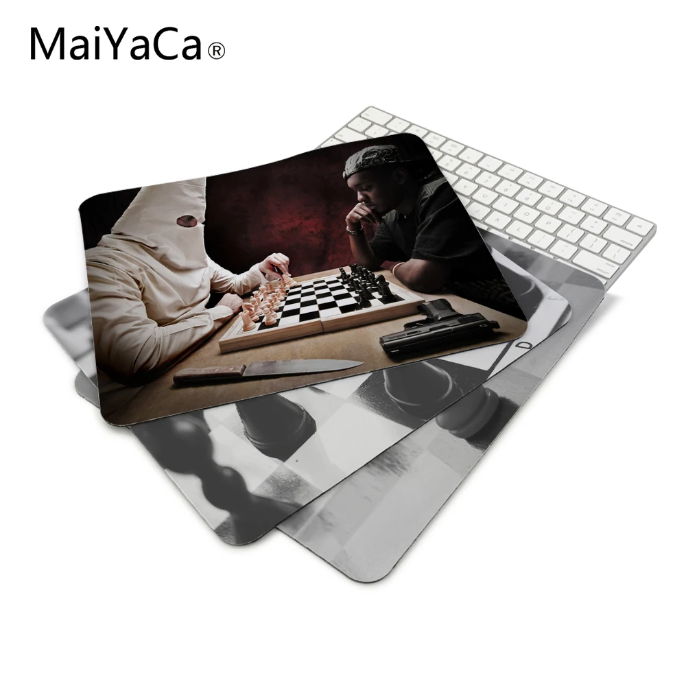 Chess Mouse pad large pad for computer mouse notbook mousepad Dominator padmouse gaming laptop gamer game mat
Chess Mouse pad large pad for computer mouse notbook mousepad Dominator padmouse gaming laptop gamer game mat