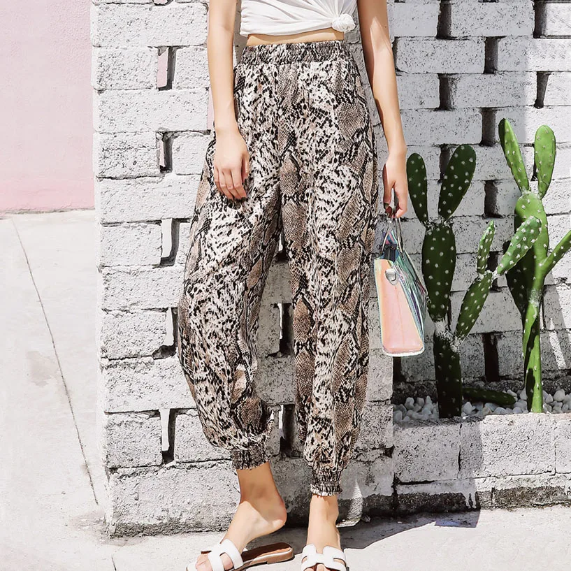 BOBOKATEER wide legs trousers women pants snake print pantalon femme 2019 plus size high waist pants thin mujer spodnie damskie
BOBOKATEER wide legs trousers women pants snake print pantalon femme 2019 plus size high waist pants thin mujer spodnie damskie