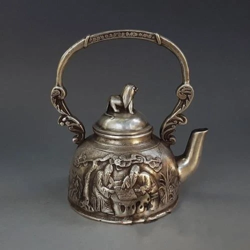Chinese Miao Silver Carving Old Man Play Chess Animal Dog Statue Wine Pot Tea Pot Kettle
Chinese Miao Silver Carving Old Man Play Chess Animal Dog Statue Wine Pot Tea Pot Kettle
