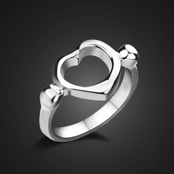 European hot selling fashion simple ring. Solid 925 Sterling Silver Heart Rings for Women Charm Silver Jewelry Christmas Gifts
European hot selling fashion simple ring. Solid 925 Sterling Silver Heart Rings for Women Charm Silver Jewelry Christmas Gifts