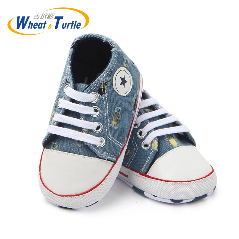 Newborn Toddler Shoes Baby Girls Boys Crown Print Solid Cute Soft Sole Casual Shoes Fashion Infant Anti-slip First Walkers Shoe
Newborn Toddler Shoes Baby Girls Boys Crown Print Solid Cute Soft Sole Casual Shoes Fashion Infant Anti-slip First Walkers Shoe