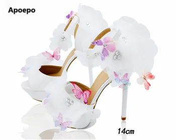 Newest luxury brand clogs shoes pumps lace white bride wedding shoes flower butterfly design pumps 14 cm high heels shoes women
Newest luxury brand clogs shoes pumps lace white bride wedding shoes flower butterfly design pumps 14 cm high heels shoes women
