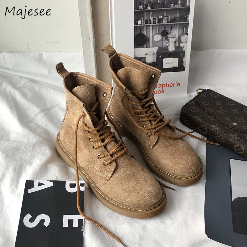 Boots Women Korean Style All-match Students Thick Bottom Shoes Womens High Quality Platform Non-slip Lace-up Retro Simple Ladies
Boots Women Korean Style All-match Students Thick Bottom Shoes Womens High Quality Platform Non-slip Lace-up Retro Simple Ladies