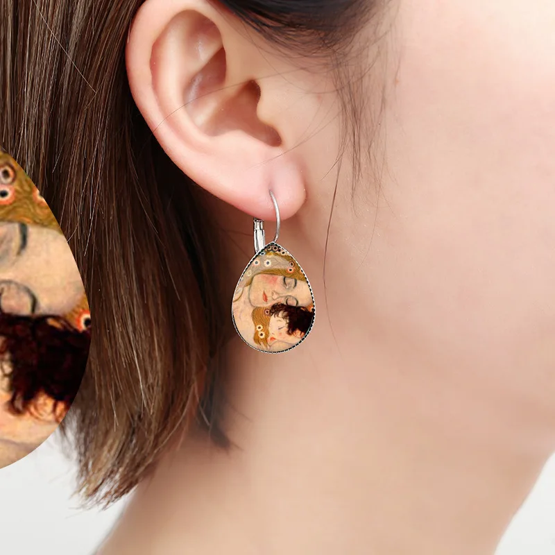 Retro Classic Women Art Oil Painting Earrings Girls Charm Mom Baby Print Picture Silver Color Earrings Gift Fashion Jewelry
Retro Classic Women Art Oil Painting Earrings Girls Charm Mom Baby Print Picture Silver Color Earrings Gift Fashion Jewelry