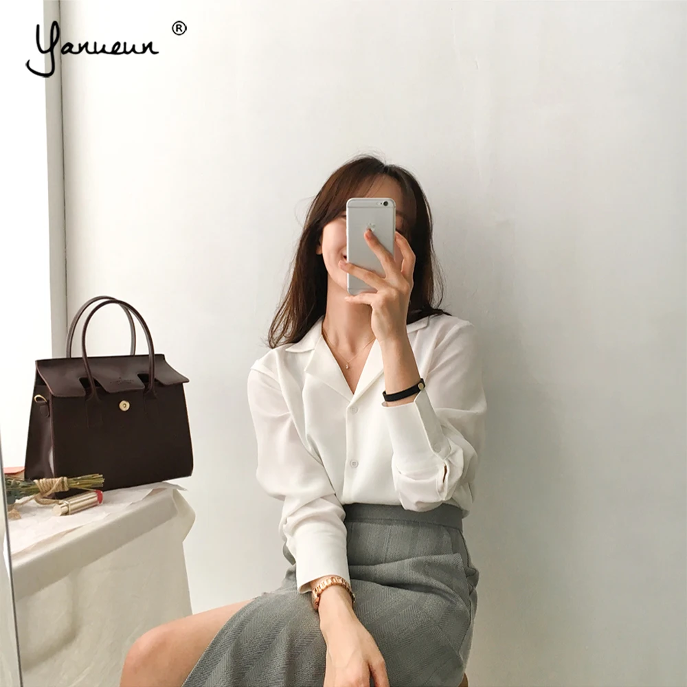 Yanueun Stylish Solid Long Sleeve Blouse Spring Autumn Turn Down Collar Button Office Tops Blouses For Women
Yanueun Stylish Solid Long Sleeve Blouse Spring Autumn Turn Down Collar Button Office Tops Blouses For Women