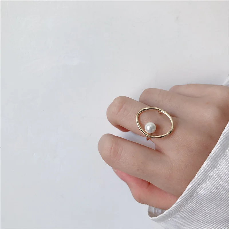 Rongho new brand Pearl rings for women Metal Geometric adjustable ring femme party ring fashion jewelry
Rongho new brand Pearl rings for women Metal Geometric adjustable ring femme party ring fashion jewelry
