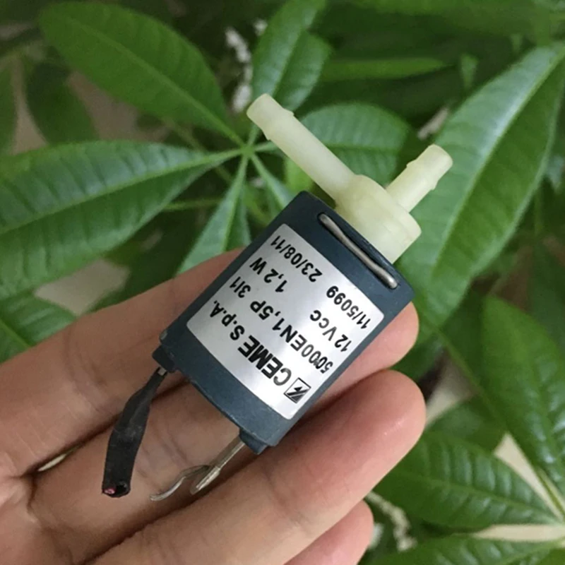 CEME 12V 1.2W DC Micro Electric Flow Solenoid Valve N/C Normally Closed for Air Water Mini Small control Valve
CEME 12V 1.2W DC Micro Electric Flow Solenoid Valve N/C Normally Closed for Air Water Mini Small control Valve