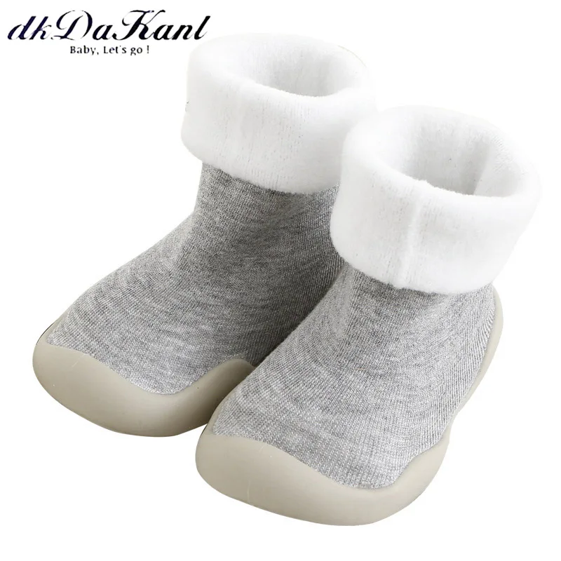 dkDaKanl 2018 winter warm baby moccasins Solid anti slip socks with rubber sole Thickened kid shoes for boys girls baby SO521C
dkDaKanl 2018 winter warm baby moccasins Solid anti slip socks with rubber sole Thickened kid shoes for boys girls baby SO521C