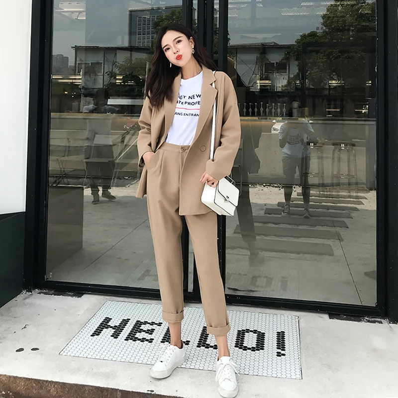 Woman suits lady suit office suit female spring fashion temperament commercial solid color OL uniform two-piece
Woman suits lady suit office suit female spring fashion temperament commercial solid color OL uniform two-piece
