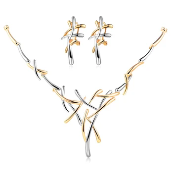 ROMAD Luxury Bridal Jewelry Set Gold Metallic Earrings Necklace Set for Women Wedding Jewelry Set Royal Pendants Necklace R4
ROMAD Luxury Bridal Jewelry Set Gold Metallic Earrings Necklace Set for Women Wedding Jewelry Set Royal Pendants Necklace R4