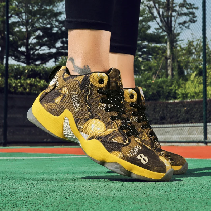 Man Light Basketball Shoes Breathable Anti-slip Basketball Sneakers women Lace-up Sports Gym Ankle Boots Shoes Basket Homme36-47
Man Light Basketball Shoes Breathable Anti-slip Basketball Sneakers women Lace-up Sports Gym Ankle Boots Shoes Basket Homme36-47