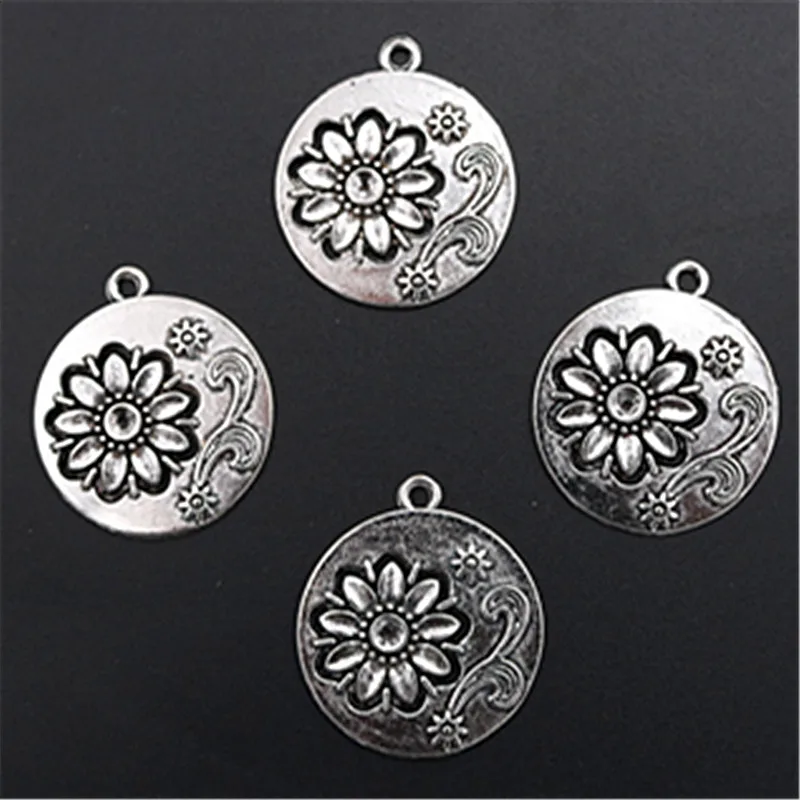 6pcs Antique Silver Magnolia Flower Round Tablets Glamour Vintage Necklace Bracelet DIY Metal Jewellery Alloy Pendants Display 
6pcs Antique Silver Magnolia Flower Round Tablets Glamour Vintage Necklace Bracelet DIY Metal Jewellery Alloy Pendants Display