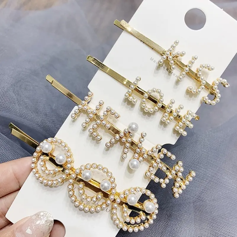 Korean Fashion Retro Pearls Letter Hair Clips for Women/Girls Imitation Pearl Hairgrip Hair Accessories Barrettes Headwear
Korean Fashion Retro Pearls Letter Hair Clips for Women/Girls Imitation Pearl Hairgrip Hair Accessories Barrettes Headwear