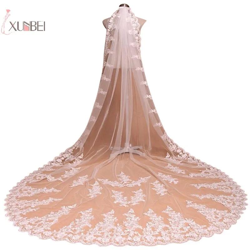 Luxurious One Layer Cathedral Wedding Veil With Comb Lace Edge Bridal Voile Marriage White Ivory Wedding Accessories Applique
Luxurious One Layer Cathedral Wedding Veil With Comb Lace Edge Bridal Voile Marriage White Ivory Wedding Accessories Applique