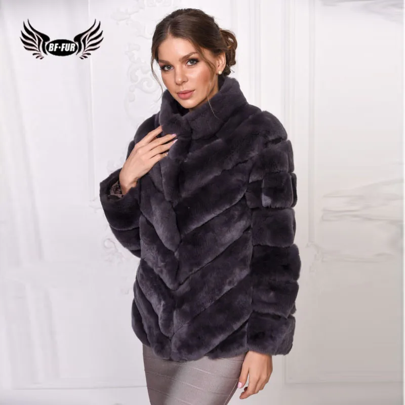BFFUR Real Rabbit Fur Outerwear Genuine Fur Coats High Street Casual Fashion Solid Slim Winter Women's Park With Natural Fur 
BFFUR Real Rabbit Fur Outerwear Genuine Fur Coats High Street Casual Fashion Solid Slim Winter Women's Park With Natural Fur