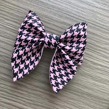 Wooden die for Hair bow die-cutting SMR-BOW0060 15.8mm steel rule blades based on 12mm poly-wooden board 
Wooden die for Hair bow die-cutting SMR-BOW0060 15.8mm steel rule blades based on 12mm poly-wooden board