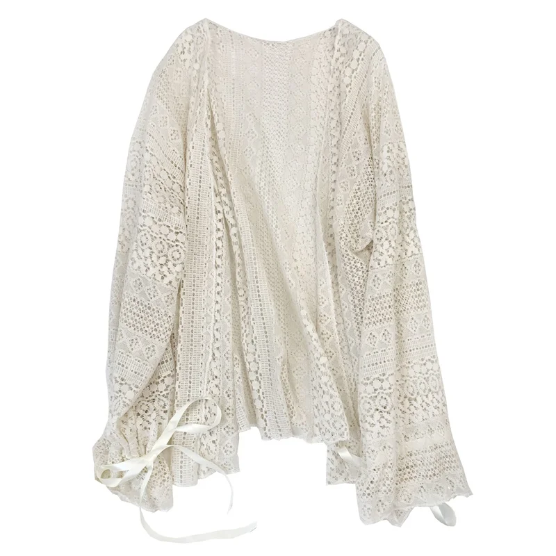 2018 summer new women lace hollow out blouse loose fashion sweet lantern sleeved sun-proof shirt outwear tops
2018 summer new women lace hollow out blouse loose fashion sweet lantern sleeved sun-proof shirt outwear tops