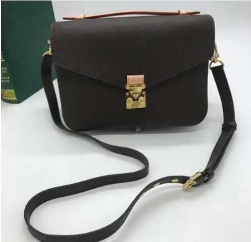2019 Brand Logo Women Bags Genuine Leather ladies Crossbody Women Shoulder handbag Flap small clutch Bag
2019 Brand Logo Women Bags Genuine Leather ladies Crossbody Women Shoulder handbag Flap small clutch Bag