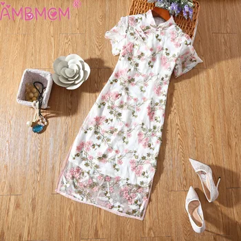 2019 summer dress Eugenia embroidery short sleeve long daily improved version of the young dress classical Chinese style dress
2019 summer dress Eugenia embroidery short sleeve long daily improved version of the young dress classical Chinese style dress