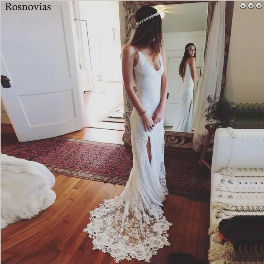 Boho Lace Wedding Dresses 2019 V Neck Backless Sweep Train Modern Country Garden Beach Bridal Gown Vestido de novia Customized
Boho Lace Wedding Dresses 2019 V Neck Backless Sweep Train Modern Country Garden Beach Bridal Gown Vestido de novia Customized