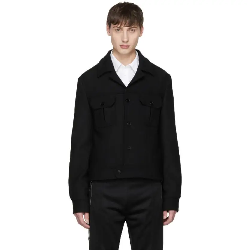 2021 New Men's Jacket Short Section Slim Classic Casual Turndown Collar Coat Single-breasted Tide Brand Plus Size Jackets
2021 New Men's Jacket Short Section Slim Classic Casual Turndown Collar Coat Single-breasted Tide Brand Plus Size Jackets