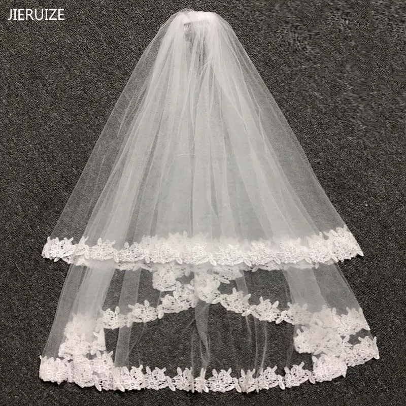 JIERUIZE In Stock Lace White Two Layers Wedding Veils Ribbon Edge with Comb High Quality Wedding Accessories Short Bridal Veil
JIERUIZE In Stock Lace White Two Layers Wedding Veils Ribbon Edge with Comb High Quality Wedding Accessories Short Bridal Veil