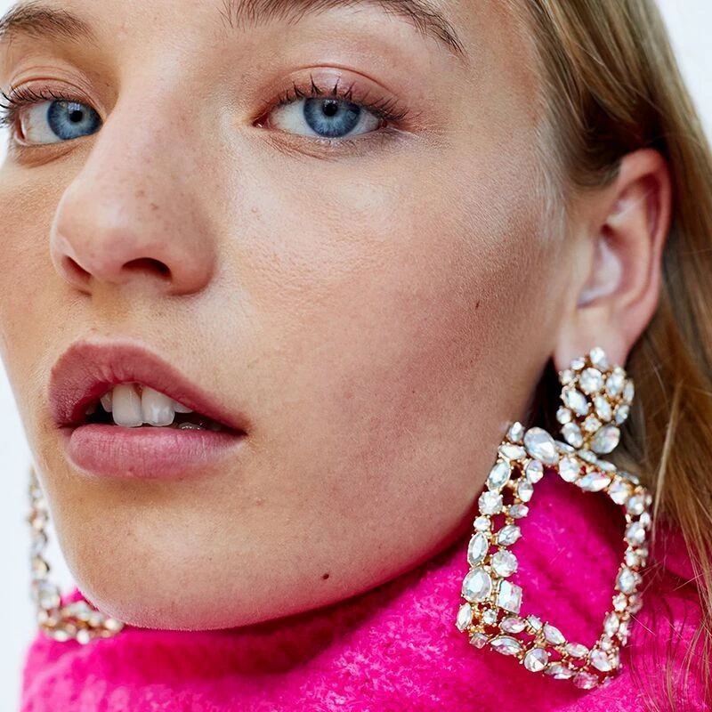 Luxury Crystal Drop Earrings Women Trendy 2018 Geometric Pendant Earrings Wedding Party Jewelry Christmas Wholesale
Luxury Crystal Drop Earrings Women Trendy 2018 Geometric Pendant Earrings Wedding Party Jewelry Christmas Wholesale