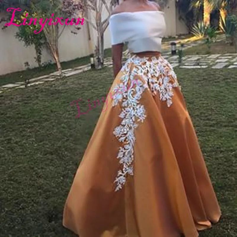 Linyixun Vintage Satin 2018 Two Pieces Prom Dresses Off Shoulder Short sleeve Gold Floor Length Formal Evening Party Dresses
Linyixun Vintage Satin 2018 Two Pieces Prom Dresses Off Shoulder Short sleeve Gold Floor Length Formal Evening Party Dresses