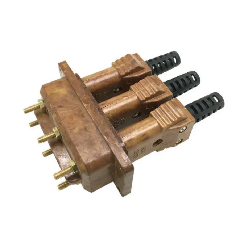 10A square three even Yin seat male plug Multifunctional stage lamp bakelite power plug male and female socket
10A square three even Yin seat male plug Multifunctional stage lamp bakelite power plug male and female socket