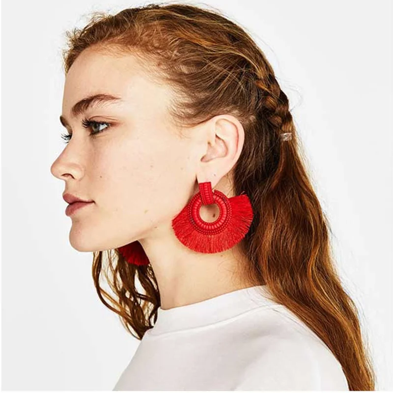 Dvacaman Women Big Tassel Earrings Bohemian Handmade Statement Earrings Za Round Dangle Drop Earring Party Wedding Jewelry AF2
Dvacaman Women Big Tassel Earrings Bohemian Handmade Statement Earrings Za Round Dangle Drop Earring Party Wedding Jewelry AF2