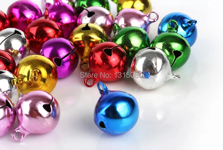 

Free shipping 100pcs 18mm Mixed Color jingle bells.Indoor christmas oranment,Crat material,Christmas tree decoration.Lacing bell