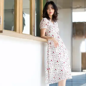 Vintage Chiffon Midi Dress Ruffle V-Neck Bling Bling Women Summer Dress Ladies Sundress Party Vestidos
Vintage Chiffon Midi Dress Ruffle V-Neck Bling Bling Women Summer Dress Ladies Sundress Party Vestidos