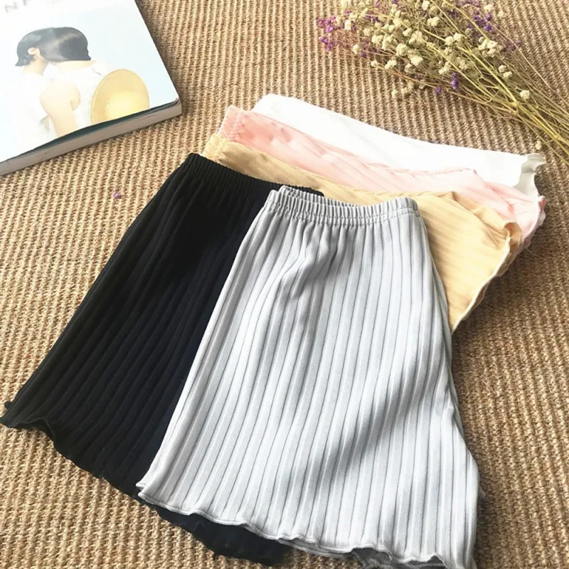 Safety Pants Seamless Underwear Invisible Safe Shorts 5 Colors Soft Women Cotton Safety Shorts Pants For Dress Summer Female
Safety Pants Seamless Underwear Invisible Safe Shorts 5 Colors Soft Women Cotton Safety Shorts Pants For Dress Summer Female