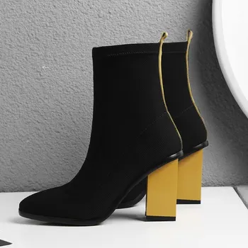 JAWAKYE designer Women Botas Ankle Boots for women red yellow square High Heels Shoes Fall winter short Botines Mujer
JAWAKYE designer Women Botas Ankle Boots for women red yellow square High Heels Shoes Fall winter short Botines Mujer