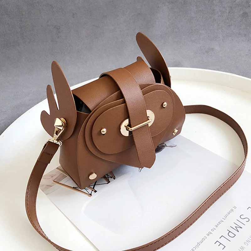 2018 New Fashion Women Rivet Shoulder Bag Women Cute Wing PU Bag Female Leather Mini Crossbody Bag Lady Portable Handbag.1204
2018 New Fashion Women Rivet Shoulder Bag Women Cute Wing PU Bag Female Leather Mini Crossbody Bag Lady Portable Handbag.1204