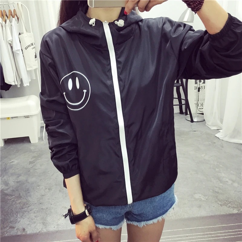 Basic Jacket Women New Jackets Women Hooded Outwear Casual Smiley Print Women Solid Fashion Thin Windbreaker Female Coat
Basic Jacket Women New Jackets Women Hooded Outwear Casual Smiley Print Women Solid Fashion Thin Windbreaker Female Coat
