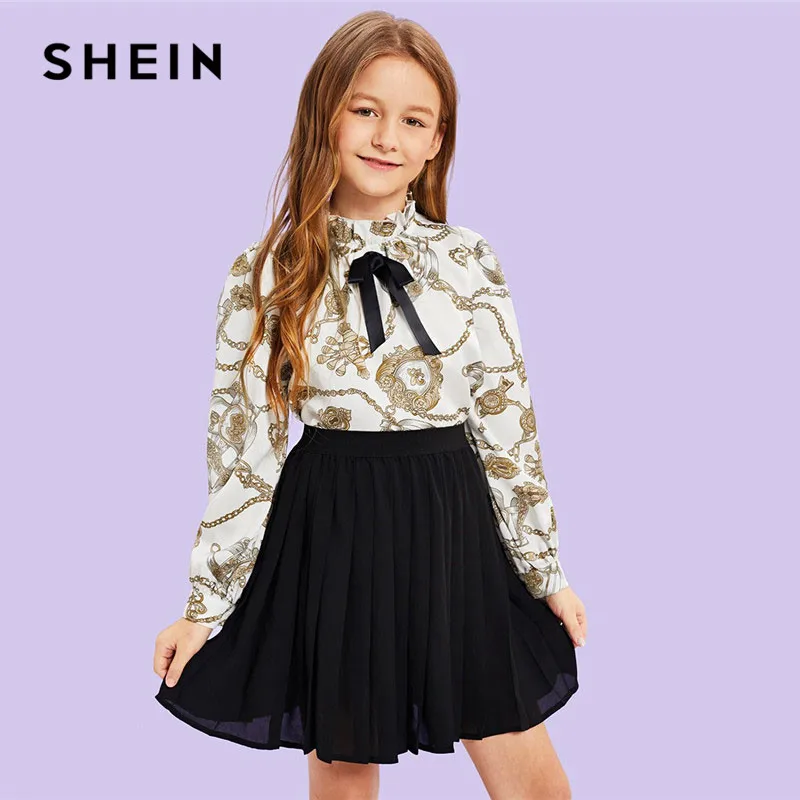 SHEIN Matching Family Outfits Girls Bow Mock Neck Mixed Print Blouse Top Spring Girls Vintage Ruffle Stand Collar Blouses
SHEIN Matching Family Outfits Girls Bow Mock Neck Mixed Print Blouse Top Spring Girls Vintage Ruffle Stand Collar Blouses
