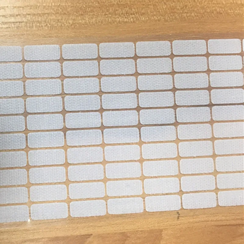 50 pairs of 20mm*30mm self-adhesive white black magic sticker hook and loop stickers with rectangular DIY clothing accessories
50 pairs of 20mm*30mm self-adhesive white black magic sticker hook and loop stickers with rectangular DIY clothing accessories