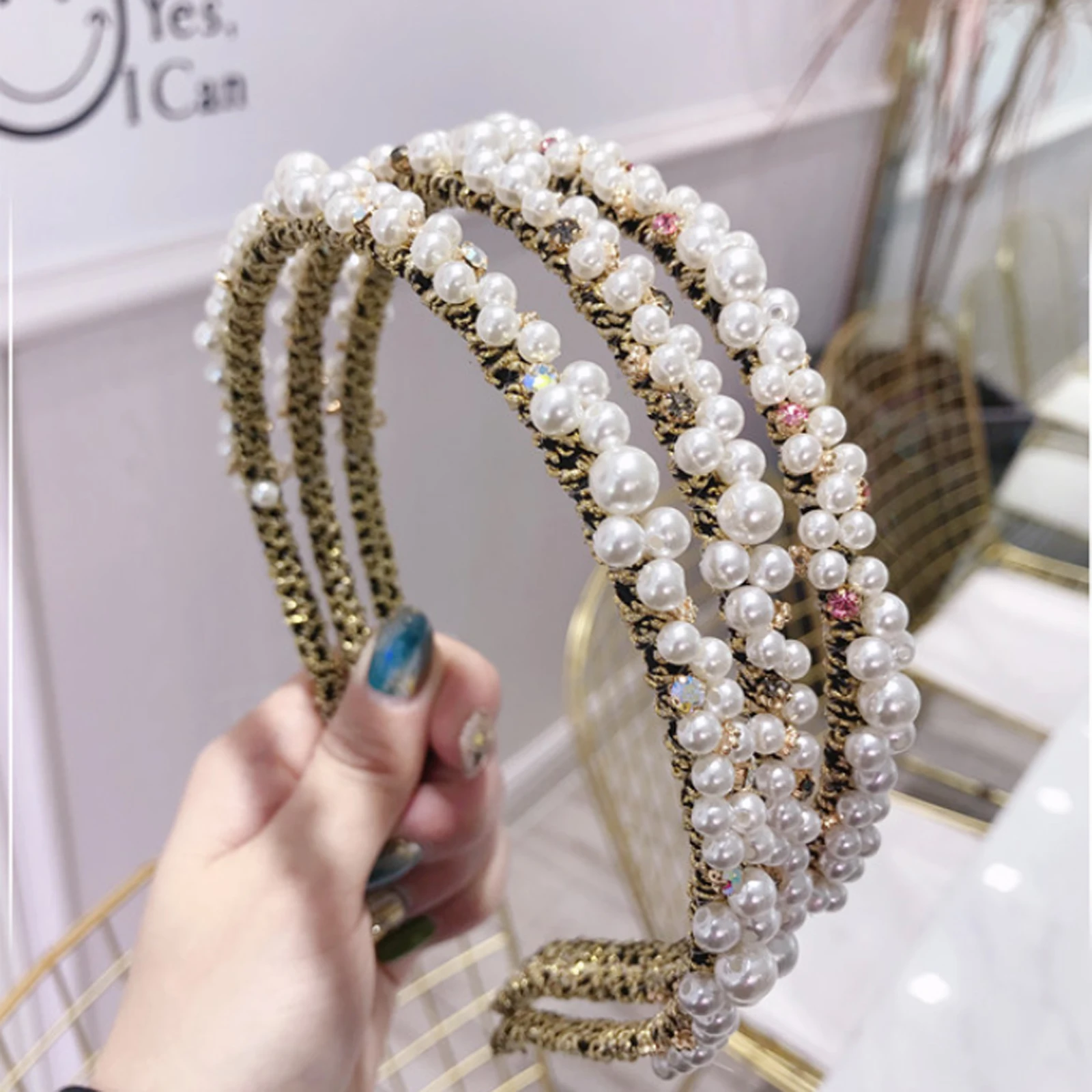 2019 New Arrival Women Headband Fashion Pearls Hairband Intertwine Czech Drill Inlay Hair Accessories DIY Metal Alloy Headwear
2019 New Arrival Women Headband Fashion Pearls Hairband Intertwine Czech Drill Inlay Hair Accessories DIY Metal Alloy Headwear