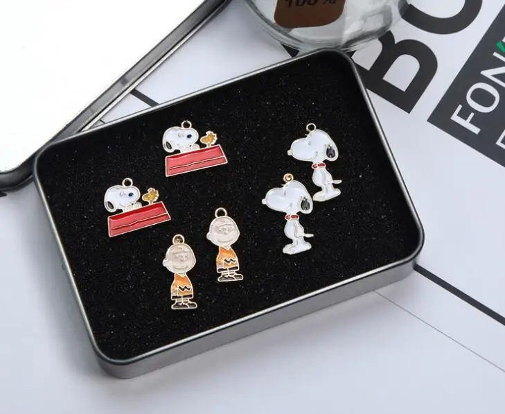 New 20pcs cartoon anime peanut boy dogs mix Enamel Metal Charm necklace Pendants DIY Jewelry Making Party Favors
New 20pcs cartoon anime peanut boy dogs mix Enamel Metal Charm necklace Pendants DIY Jewelry Making Party Favors