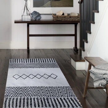 1pcs Nordic Cotton Woven Carpet Bedroom Rug Bedspread Mat Simple Modern Runner kitchen Mat 60x90cm Home Decoration
1pcs Nordic Cotton Woven Carpet Bedroom Rug Bedspread Mat Simple Modern Runner kitchen Mat 60x90cm Home Decoration