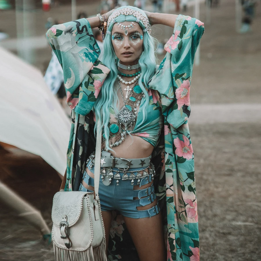 TEELYNN Kimono sleeves Boho blouse green Crane floral print blouse sexy v-Neck top Wrap tie Hippie Gypsy blouses for women blusa
TEELYNN Kimono sleeves Boho blouse green Crane floral print blouse sexy v-Neck top Wrap tie Hippie Gypsy blouses for women blusa