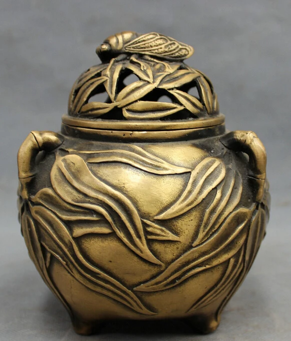 S4341 Chinese Bronze FengShui Fly Cicada Bamboo Leaf Statue Incense Burner Censer D0317
S4341 Chinese Bronze FengShui Fly Cicada Bamboo Leaf Statue Incense Burner Censer D0317