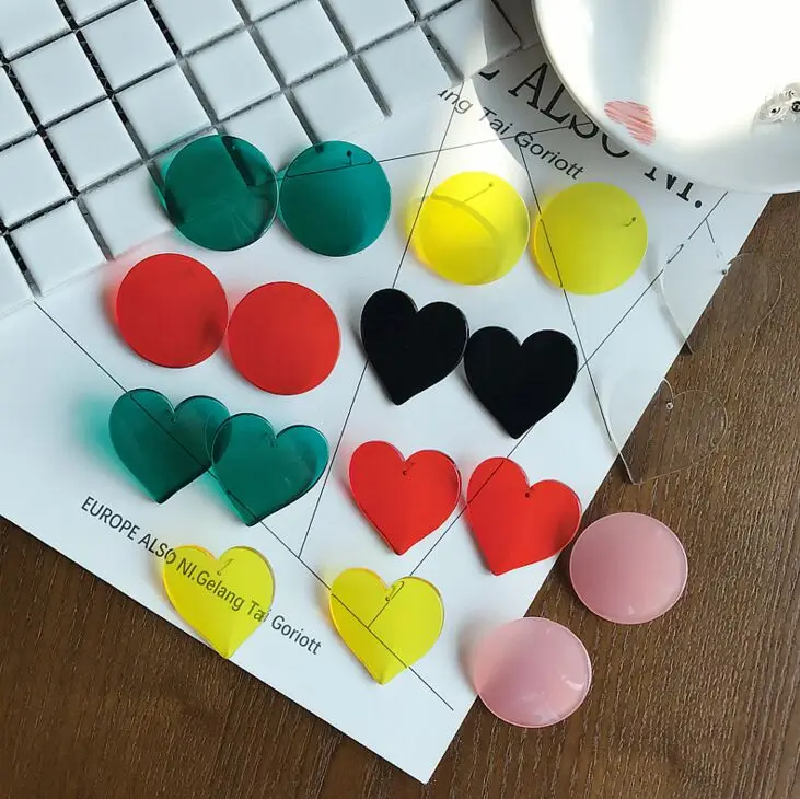 Women's Acrylic Heart shape circular Stud Earrings Punk style Modern Transparent Colorful Exaggerated Fashion Jewelry Earrings
Women's Acrylic Heart shape circular Stud Earrings Punk style Modern Transparent Colorful Exaggerated Fashion Jewelry Earrings